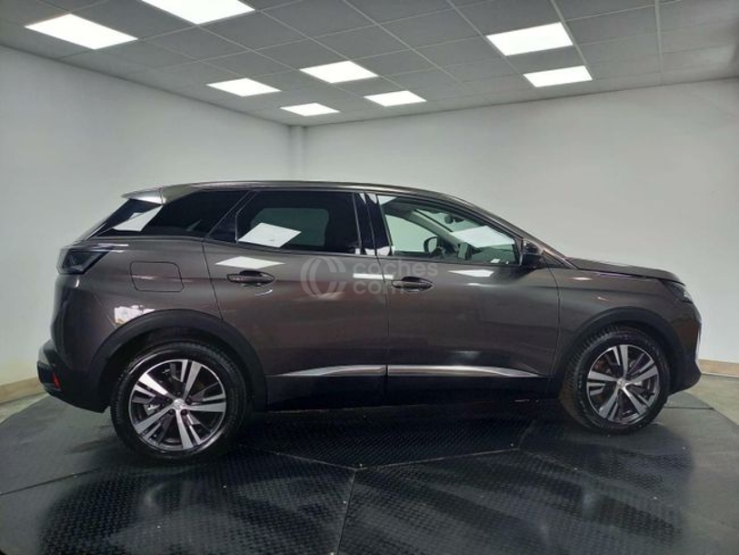 Foto del PEUGEOT 3008 3008 Hybrid 225 Allure e-EAT8