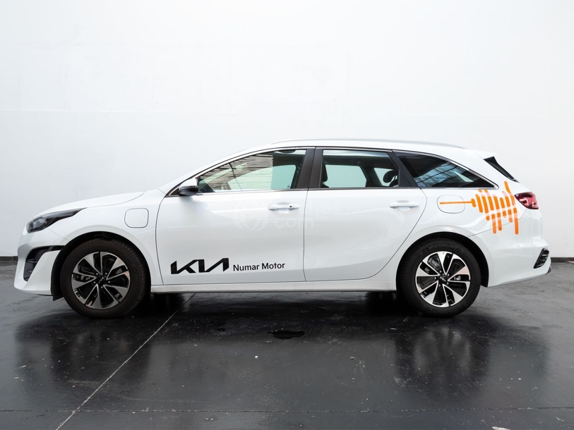 Foto del KIA Ceed Tourer 1.6 PHEV eDrive Aut.