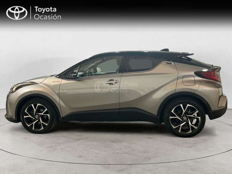 Foto del TOYOTA C-HR 180H Advance