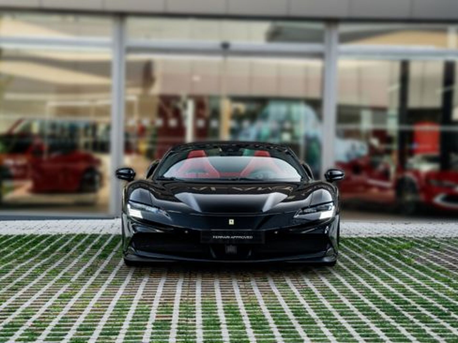 Imagen 2 de FERRARI SF90