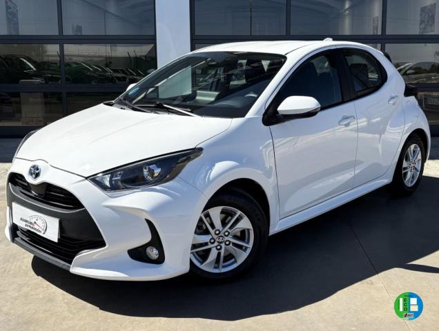 TOYOTA Yaris (1.5 120H Business Plus 116cv Hybrid) en Ciudad Real