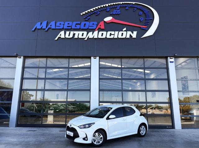 TOYOTA Yaris (1.5 120H Business Plus 116cv Hybrid) en Ciudad Real