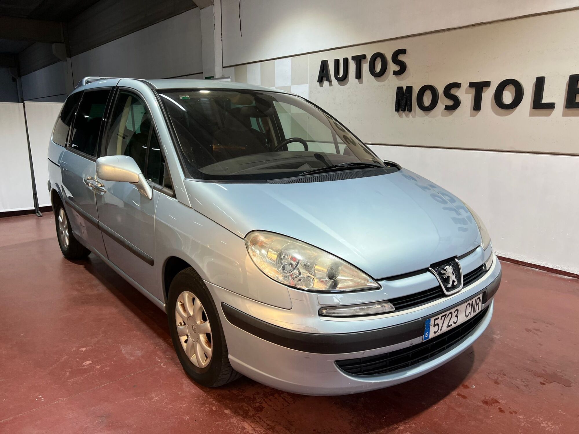PEUGEOT 807 (2.2HDI ST) en Madrid