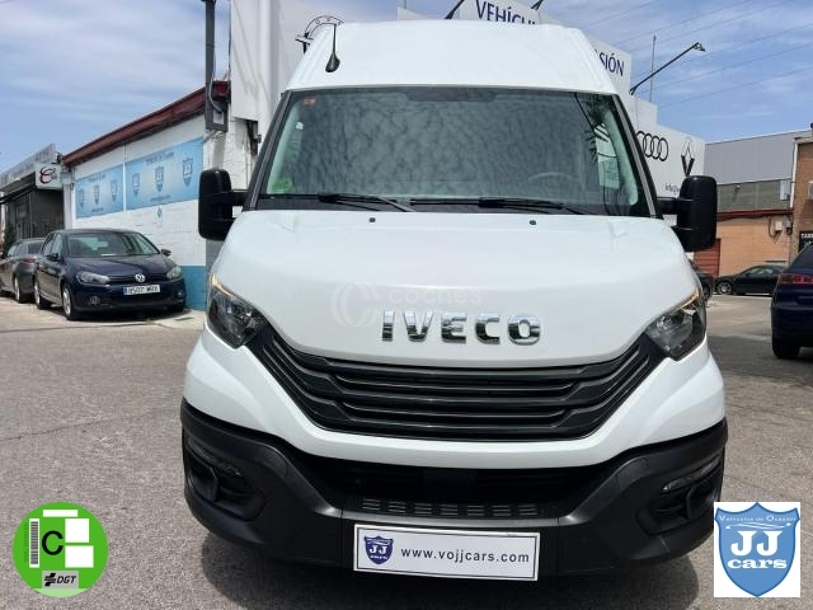 Foto del IVECO Daily Furgón 35S16 V 4100 H2 16.0 156