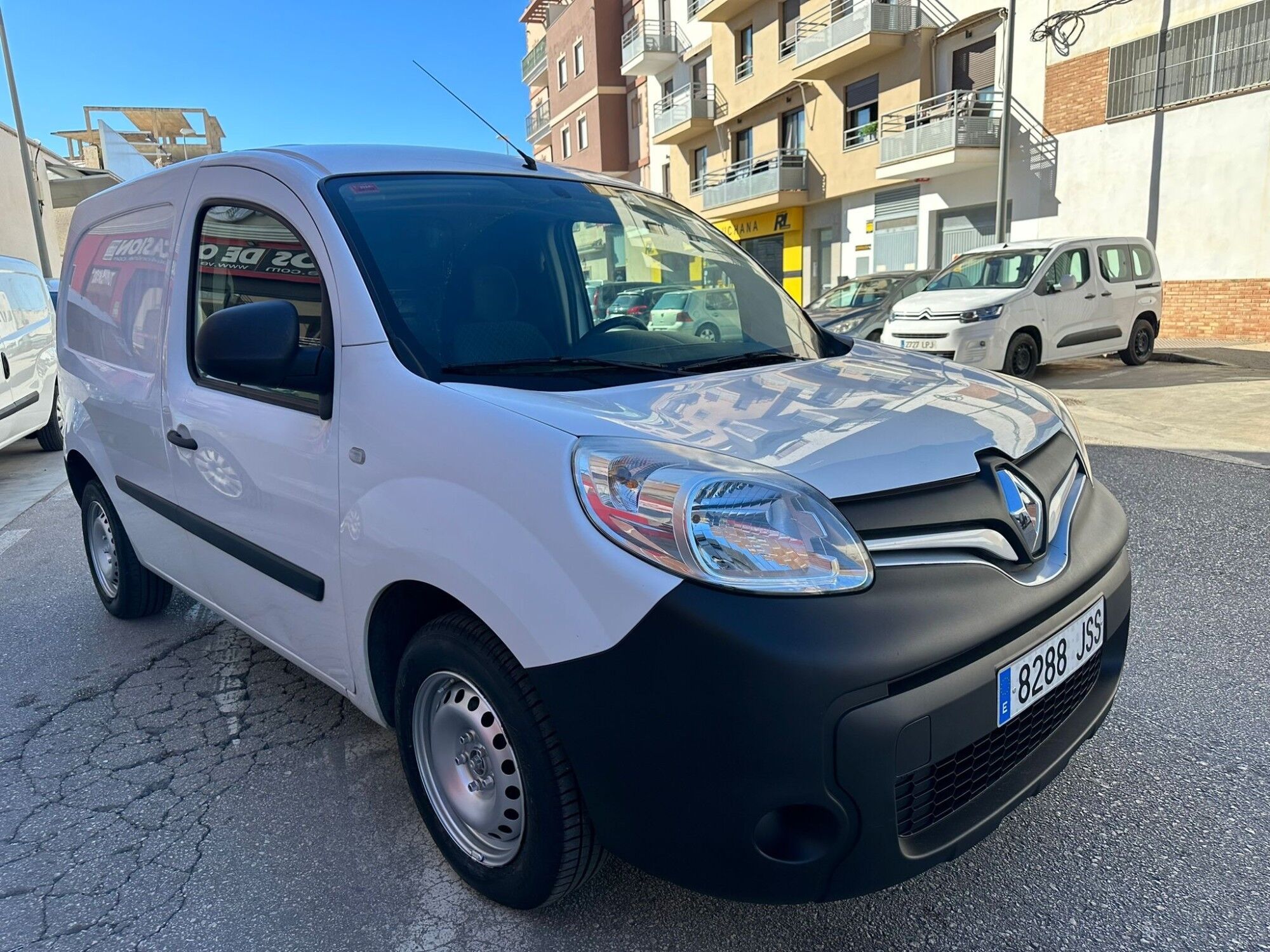 RENAULT Kangoo (Fg. Compact 1.5dCi Profesional 66kW) en Málaga