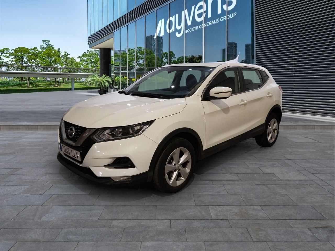 NISSAN Qashqai (dCi 115 Acenta 85 kW (115 CV)) en Madrid