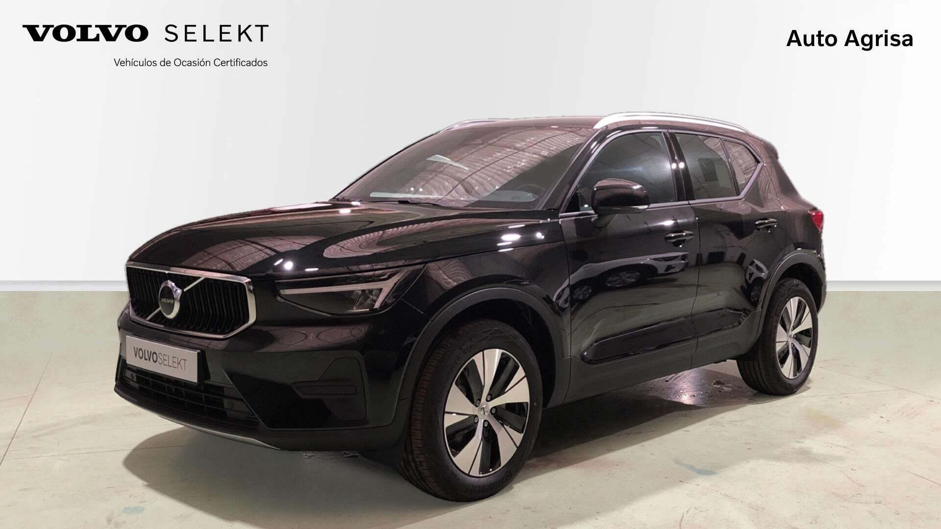 VOLVO XC40 (2.0 B3 MHEV CORE DCT 163 5P) en Rioja, La