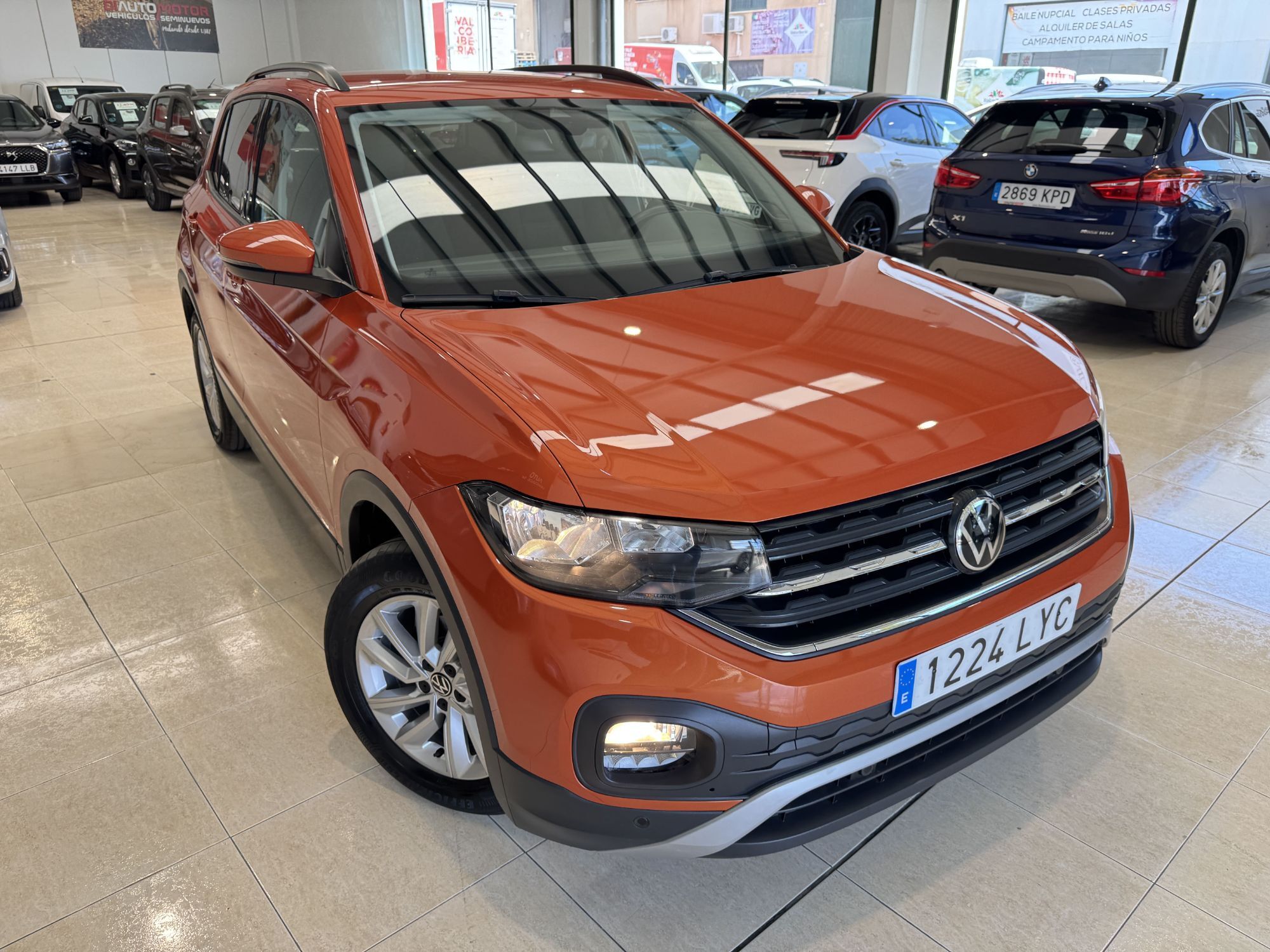 VOLKSWAGEN T-Cross (1.0 TSI Advance 81kW) en Málaga
