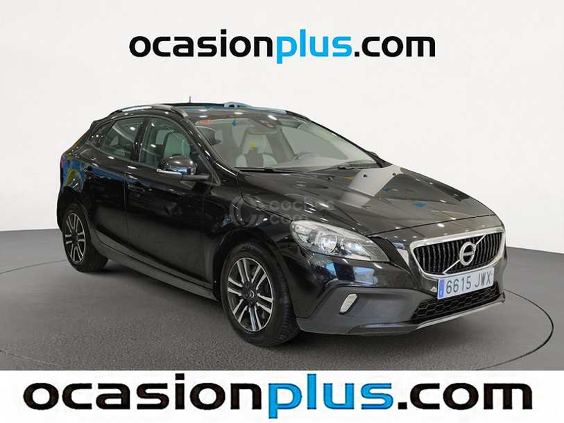Foto del VOLVO V40 Cross Country D3 Momentum 150