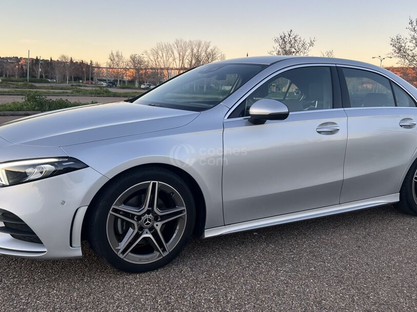 Foto del MERCEDES Clase A A 200 Sedán 7G-DCT