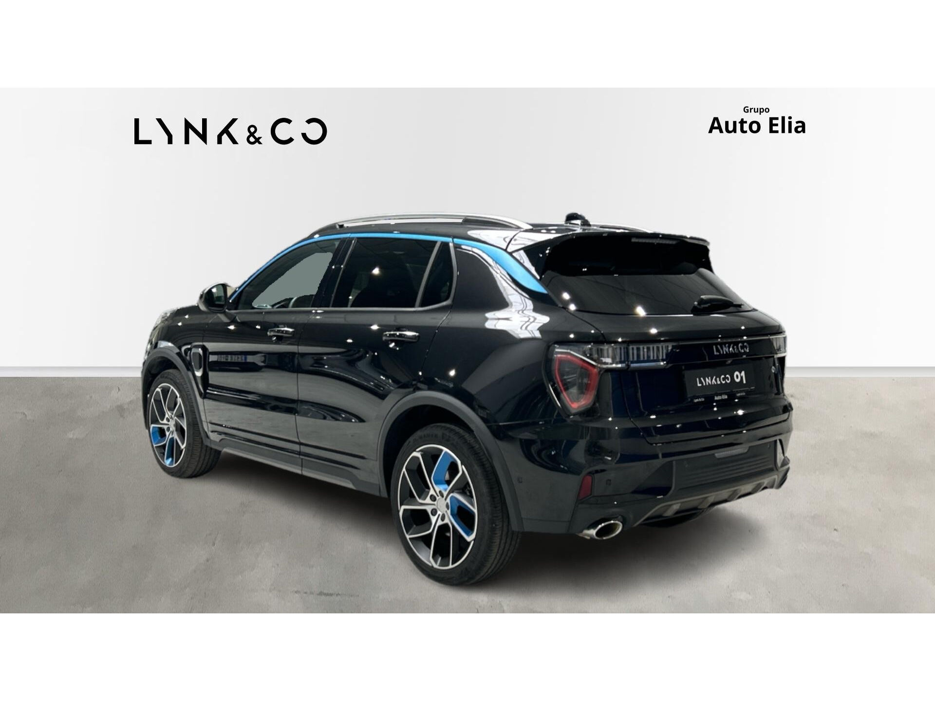 Imagen 2 de LYNK & CO 01