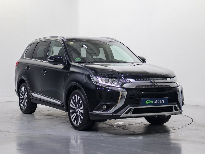 Foto del MITSUBISHI Outlander 200 MPI Motion 2WD 5pl. CVT