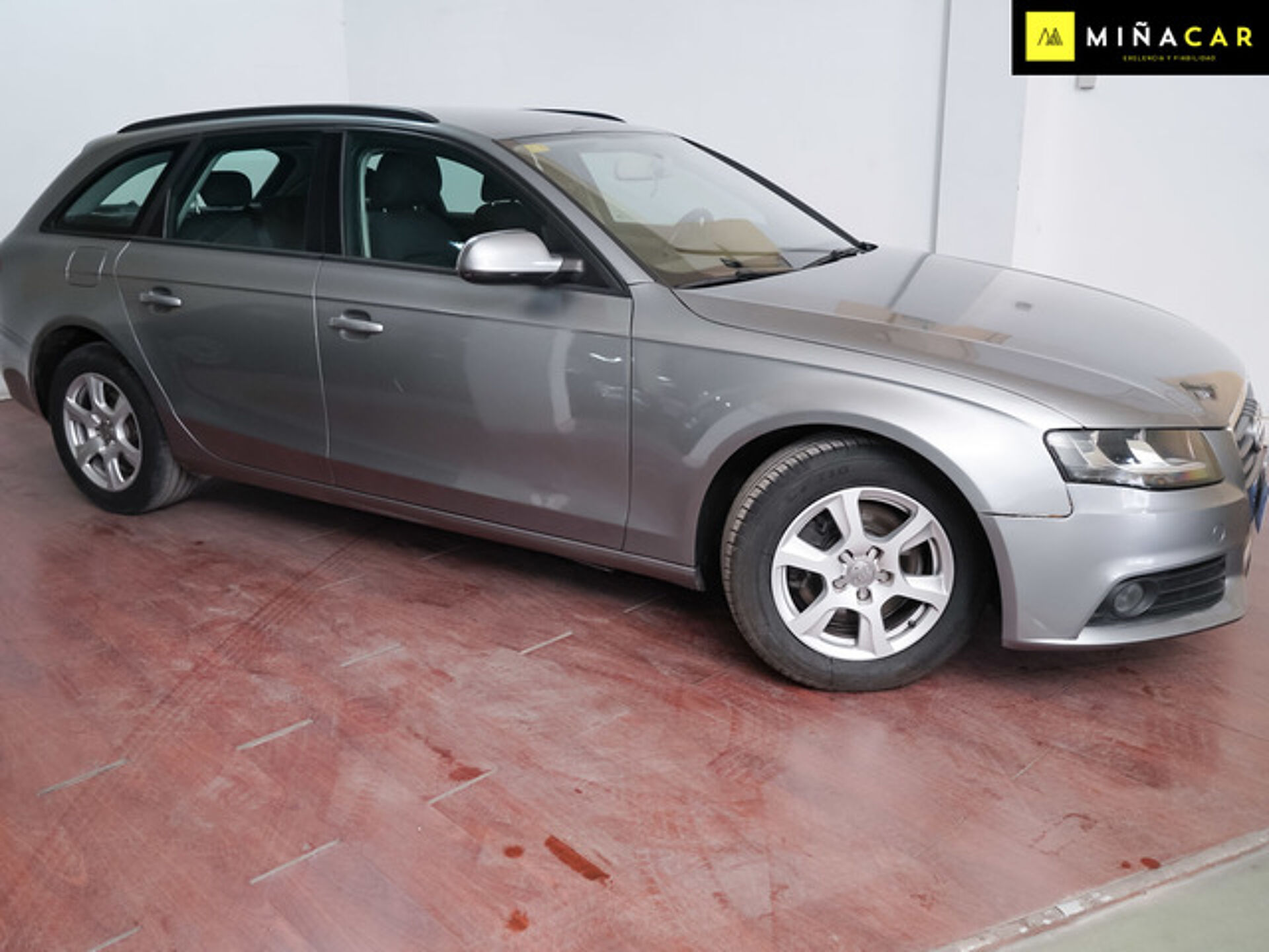 Imagen 2 de AUDI A4