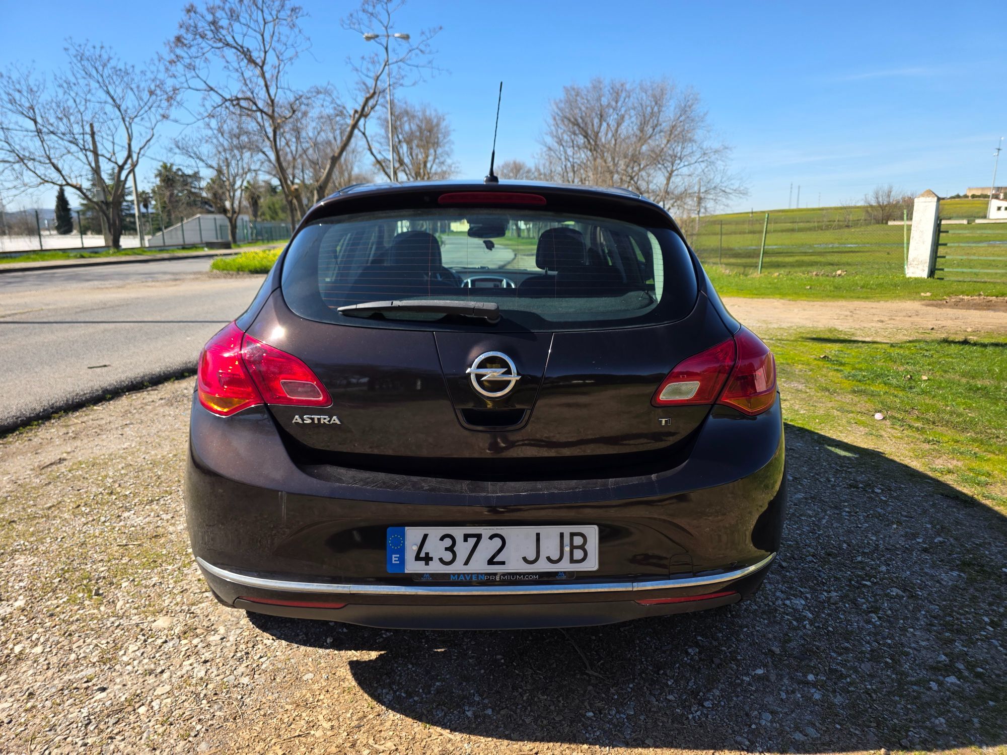 Foto del OPEL Astra 1.6CDTi S-S Selective 110
