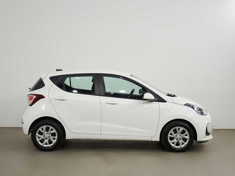 Foto del HYUNDAI i10 1.0 MPI Tecno