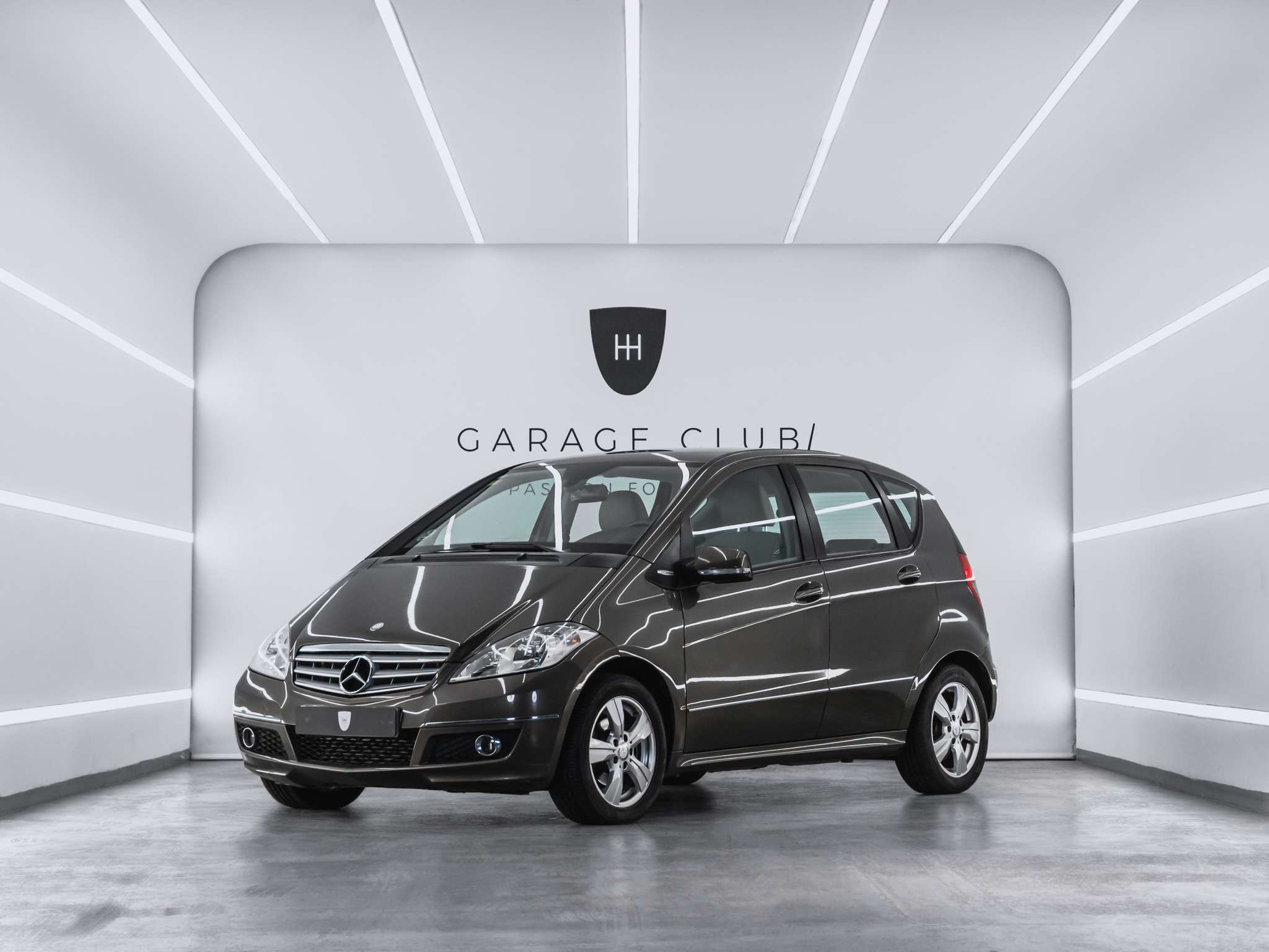 MERCEDES Clase A (A 180 CDI Avantgarde) en Barcelona