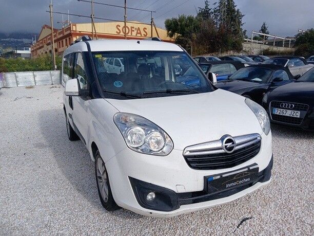 Foto del OPEL Combo Tour 1.3CDTI Expression L1H1 95
