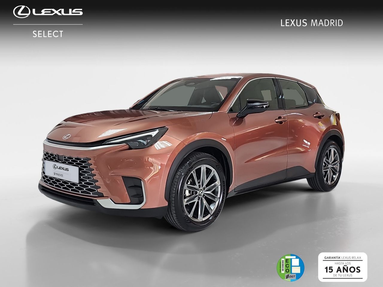 LEXUS LBX (1.5 136cv HEV Elegant+ Black) en Madrid