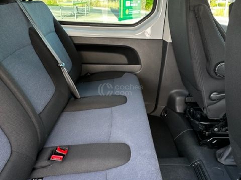 Foto del OPEL Vivaro Combi Combi 2.0D L Carga Standard 145