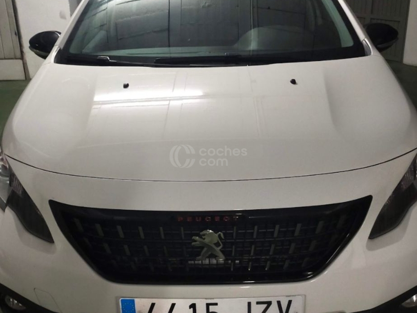 Foto del PEUGEOT 2008 1.2 PureTech S&S GT Line 110