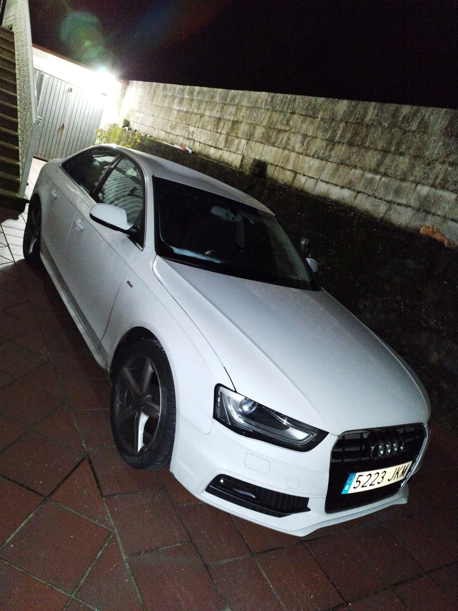 Foto del AUDI A4 2.0TDI DPF S line edition 150