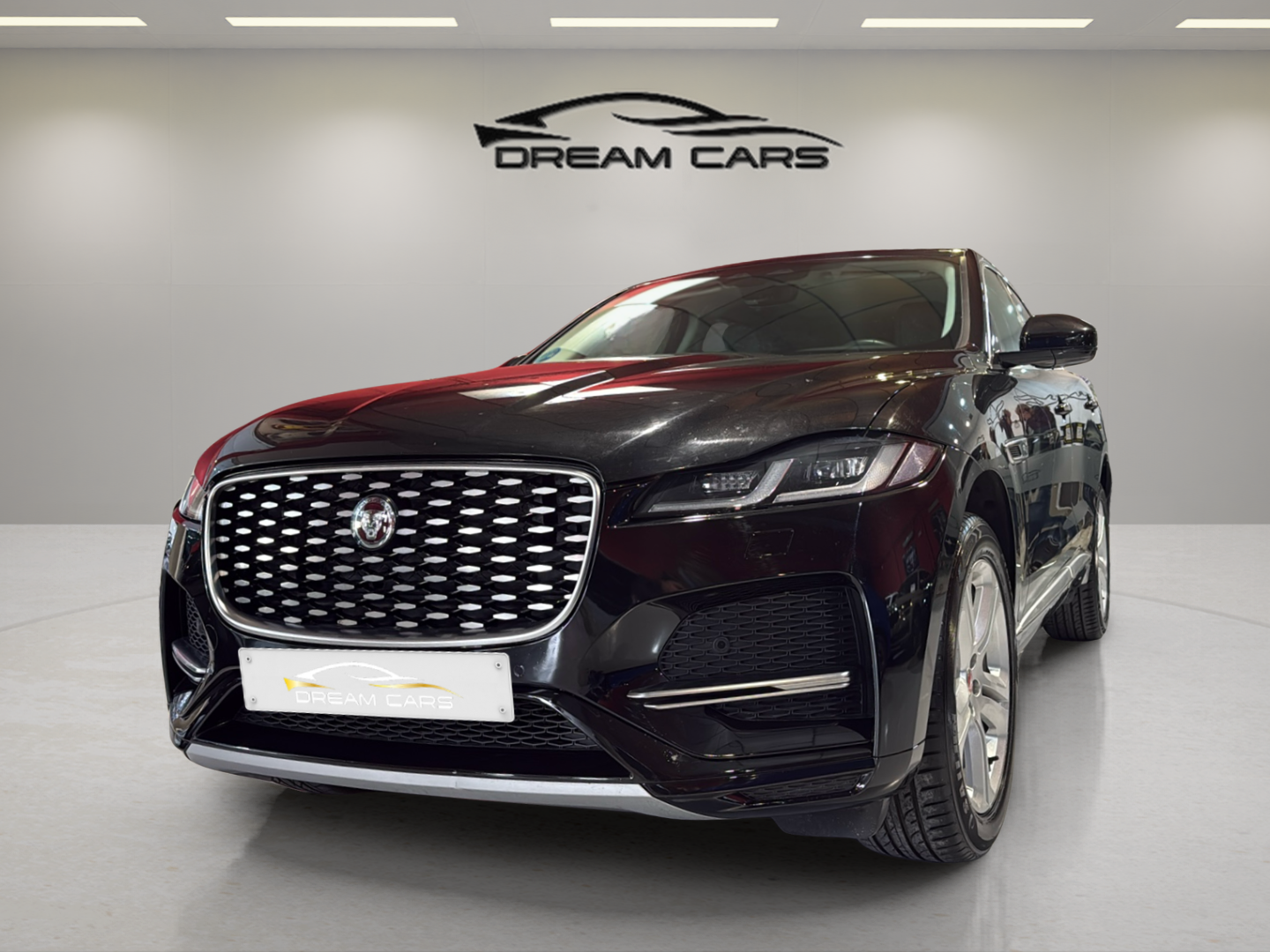 Foto del JAGUAR F-Pace 2.0D l4 MHEV SE Aut. AWD 204