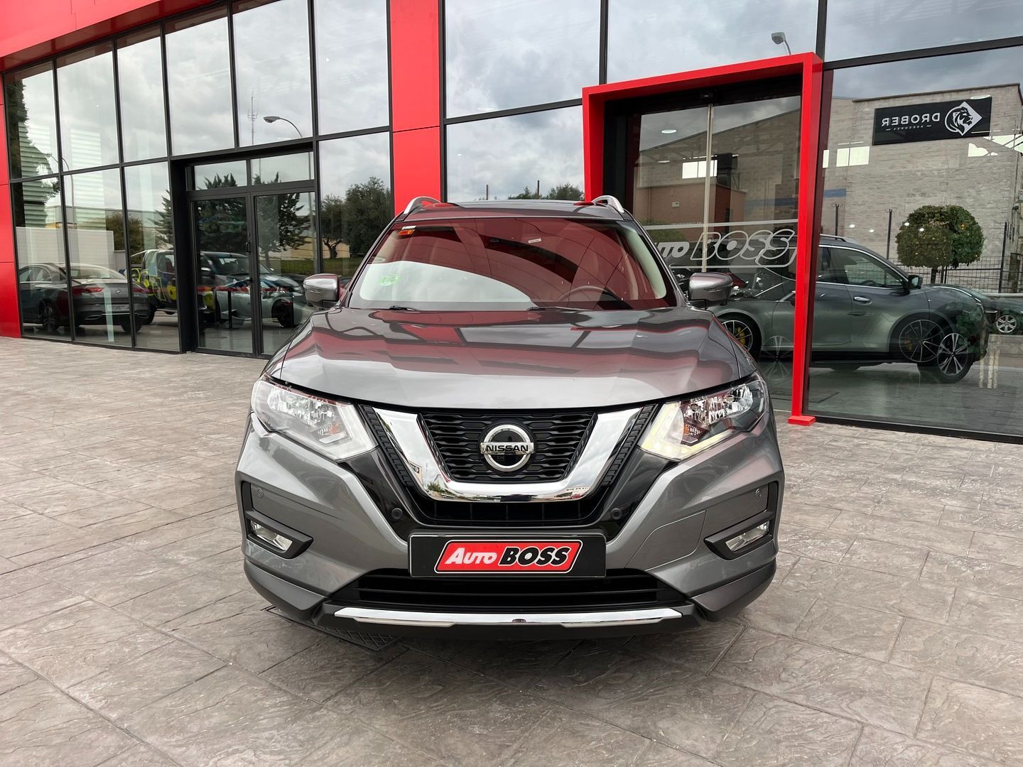 Foto del NISSAN X-Trail 1.7 dCi Tekna 4x2