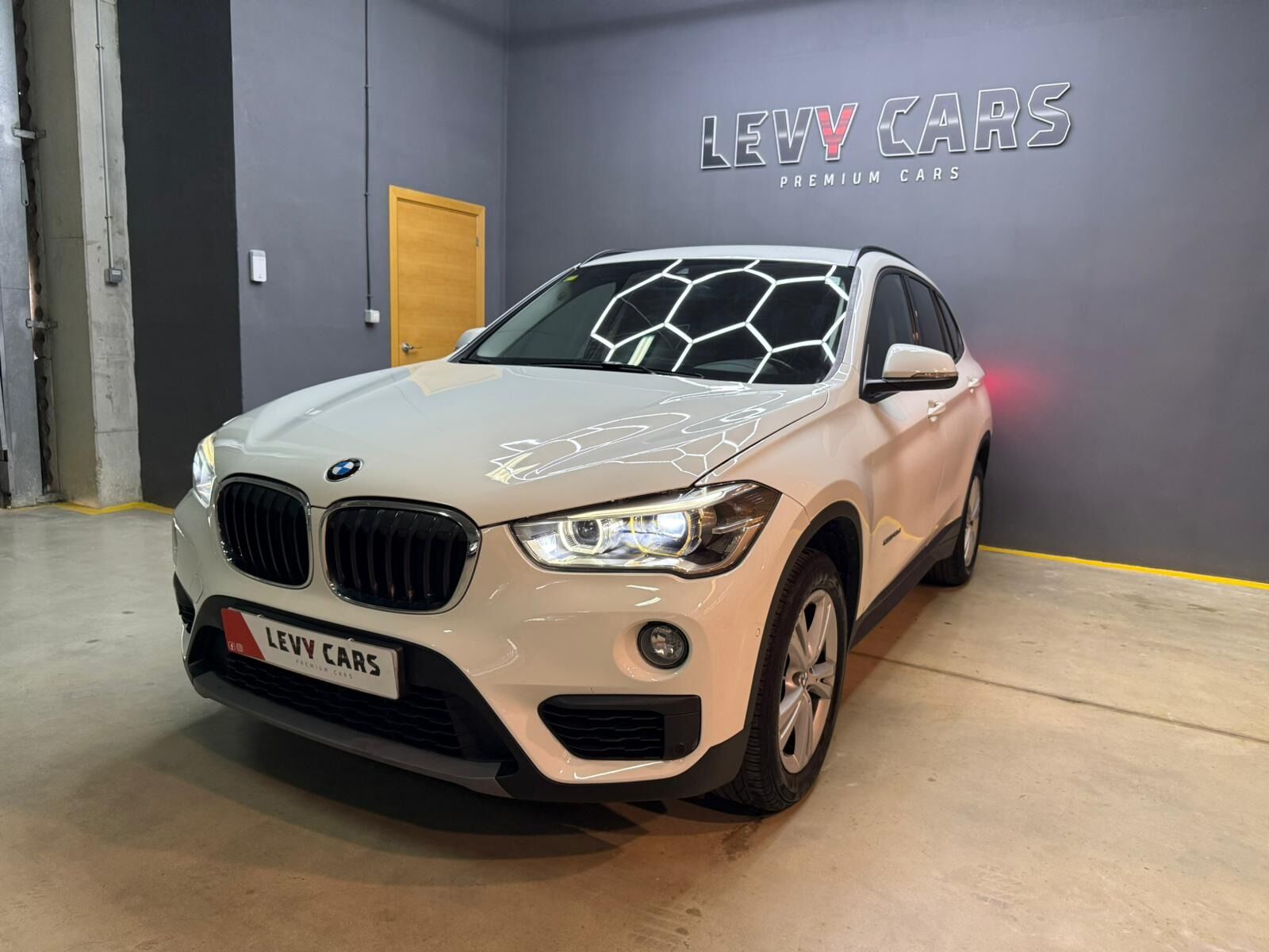 BMW X1 (sDrive18d) en Valencia