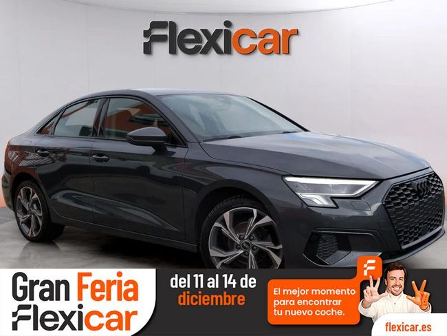 AUDI A3 (Sportback Black line 30 TFSI 81kW S tron) en Valladolid