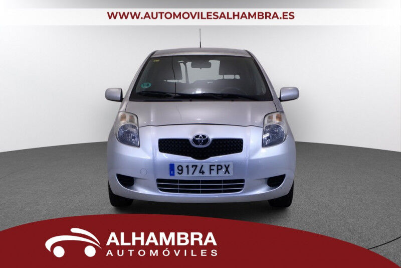 Foto del TOYOTA Yaris 1.3 VVT-i Sol