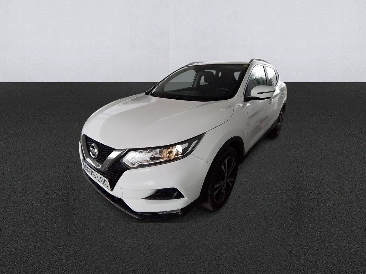 NISSAN Qashqai (DIG-T 140 Acenta 4x2 103 kW (140 CV)) en Madrid