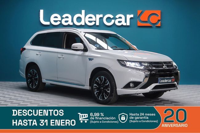 Foto del MITSUBISHI Outlander PHEV Kaiteki 4WD