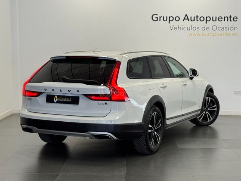 Foto del VOLVO V90 D5 Momentum Pro AWD Aut.