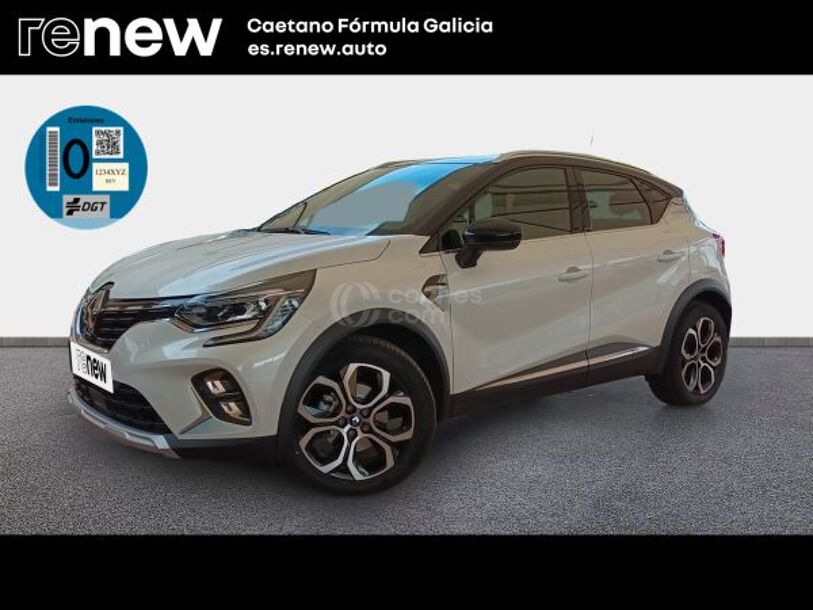 Foto del RENAULT Captur E-TECH Híbrido Enchufable SL 117kW