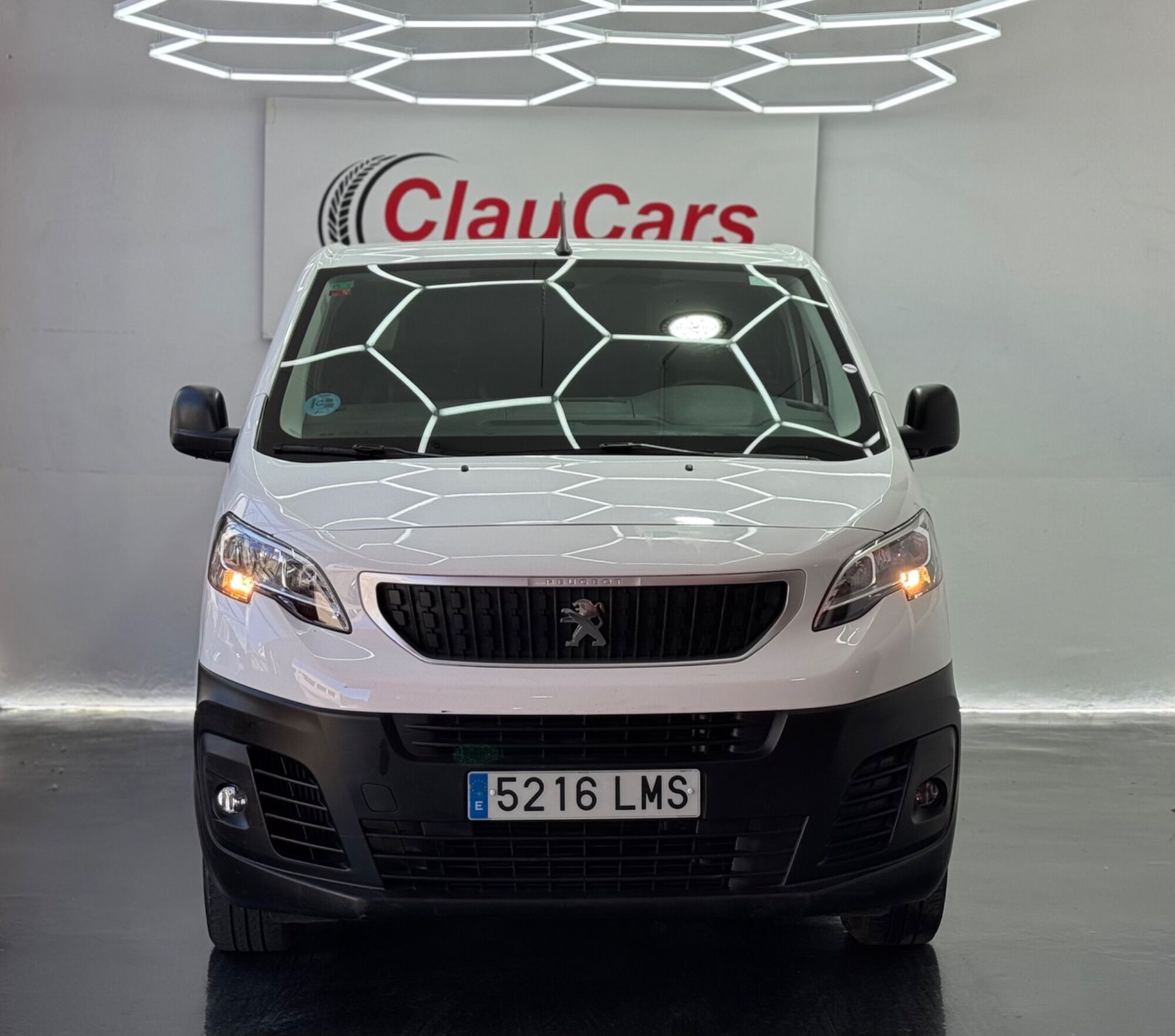 Foto del PEUGEOT Expert Fg. Standard 1.5BlueHDi S&S Premium 120