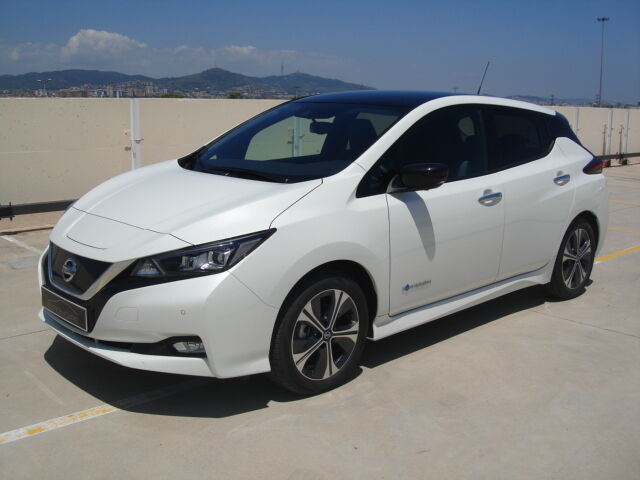 NISSAN Leaf (62kWh e+ Tekna 160 kW (217 CV)) en Barcelona
