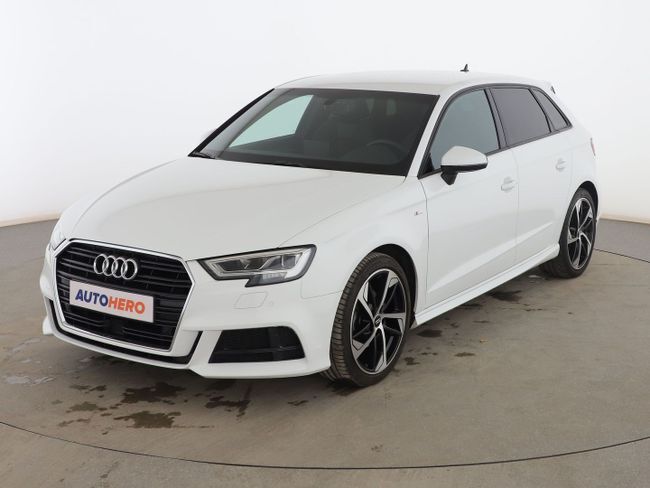 AUDI A3 (35 TFSI S Line) en Madrid