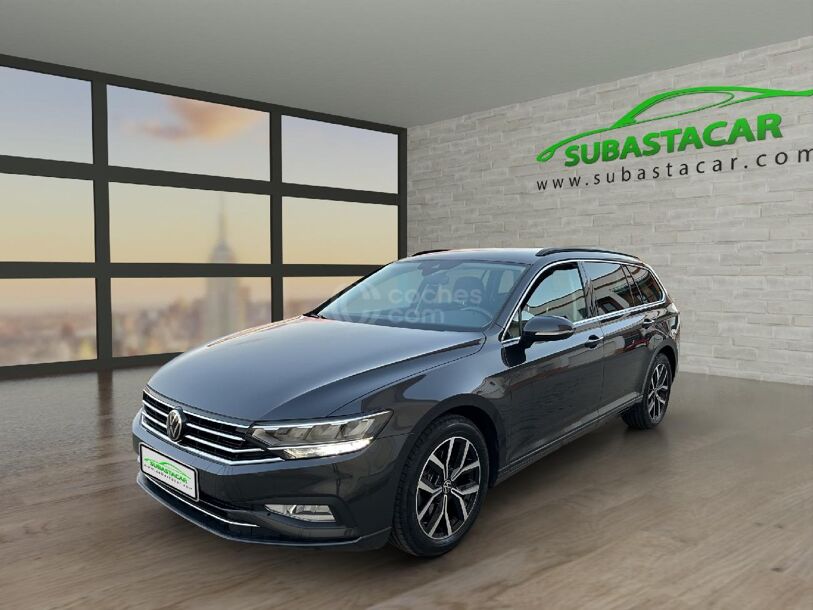 Foto del VOLKSWAGEN Passat Variant 2.0TDI EVO Executive 110kW