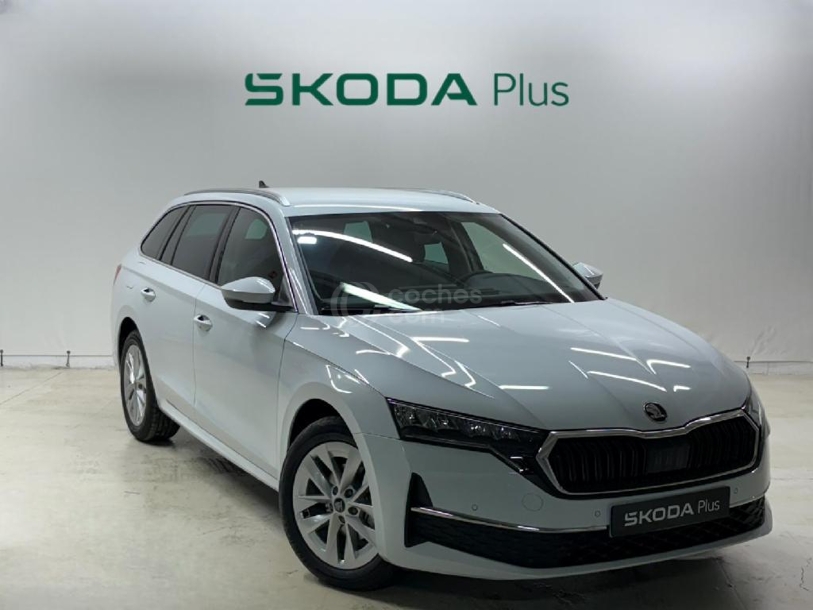 Foto del SKODA Octavia Combi 1.5 TSI MHEV Selection DSG 110kW