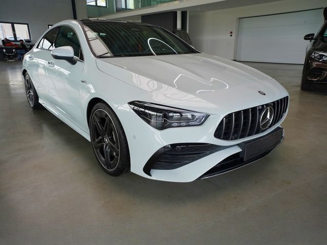 MERCEDES Clase CLA (CLA 35 AMG Speedshift 4Matic+ 8G-DCT) en Barcelona