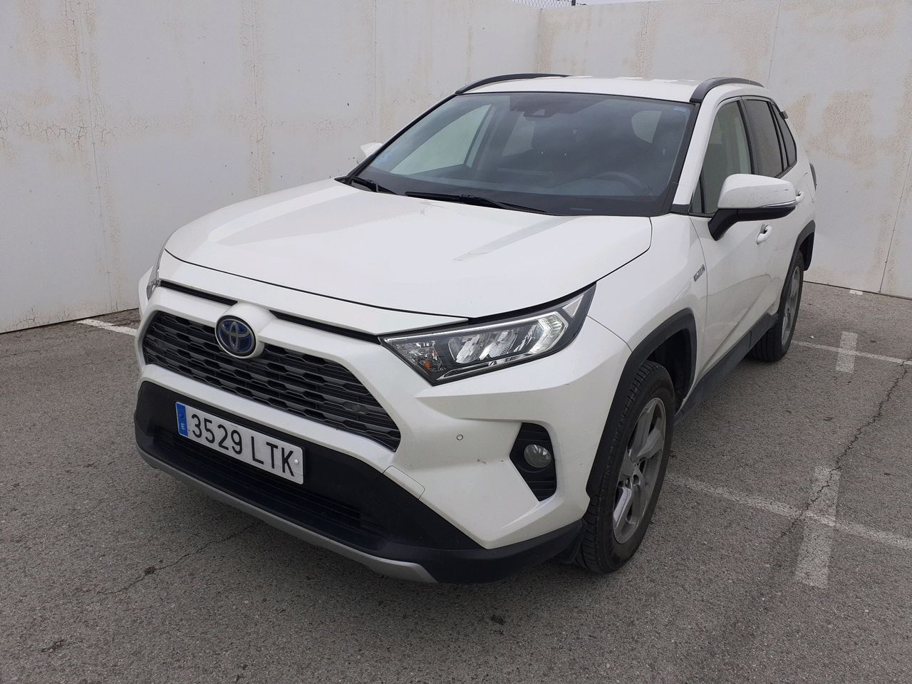 TOYOTA RAV-4 (2.5l 220H Advance) en Madrid