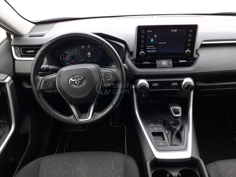 Foto del TOYOTA RAV-4 2.5 hybrid 2WD Advance