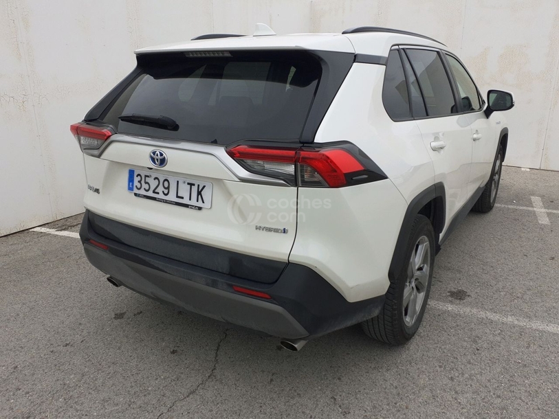 Foto del TOYOTA RAV-4 2.5 hybrid 2WD Advance