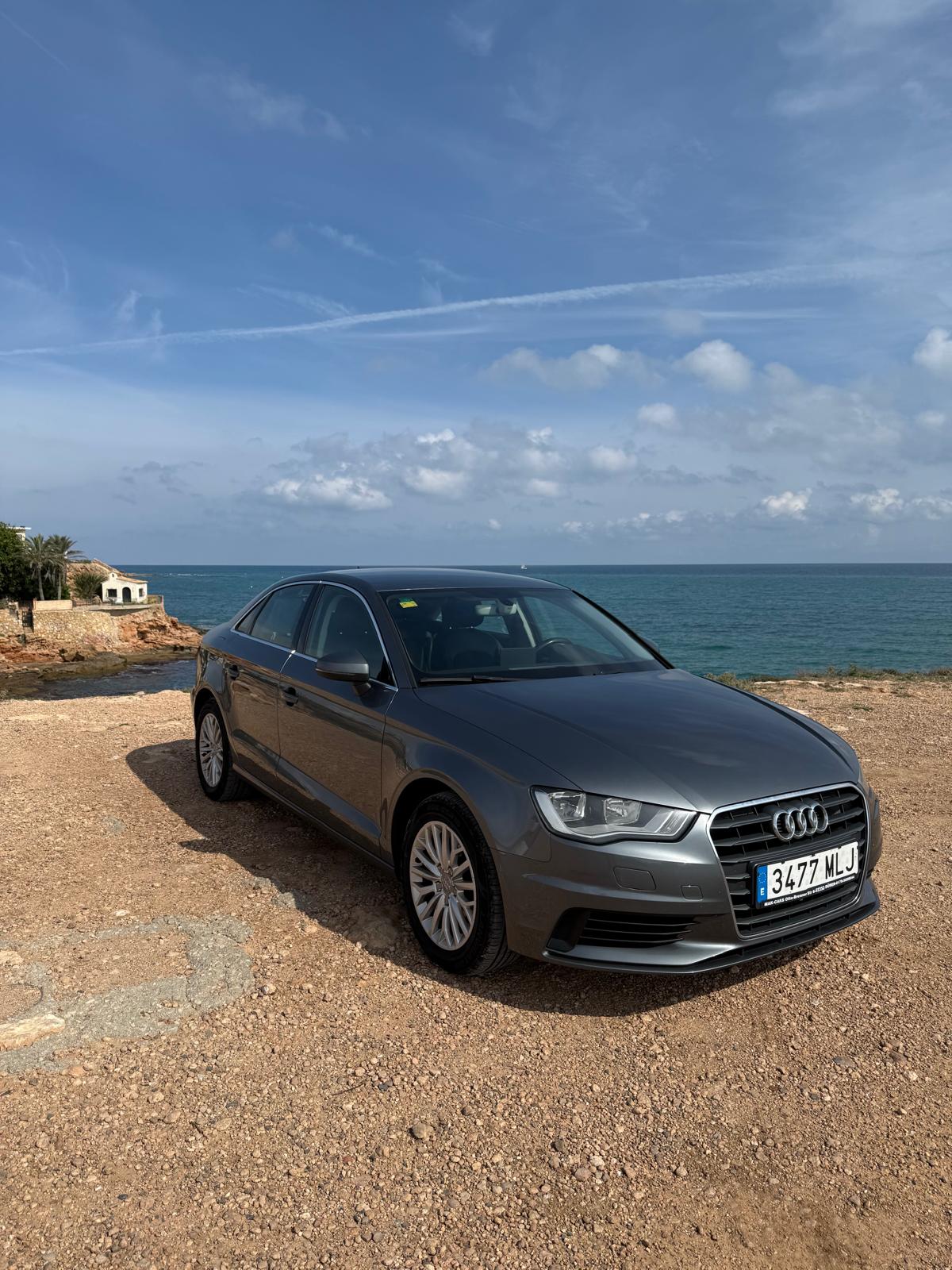 Foto del AUDI A3 1.6TDI CD Attraction