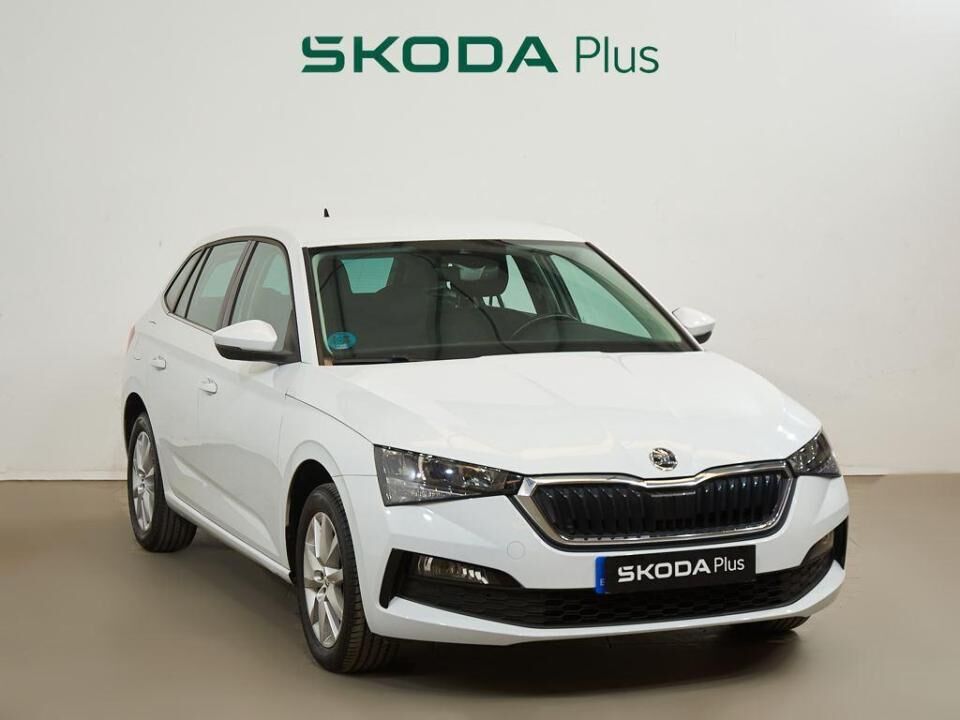 SKODA Scala (1.0 TSI Ambition 70 kW (95 CV)) en Cádiz
