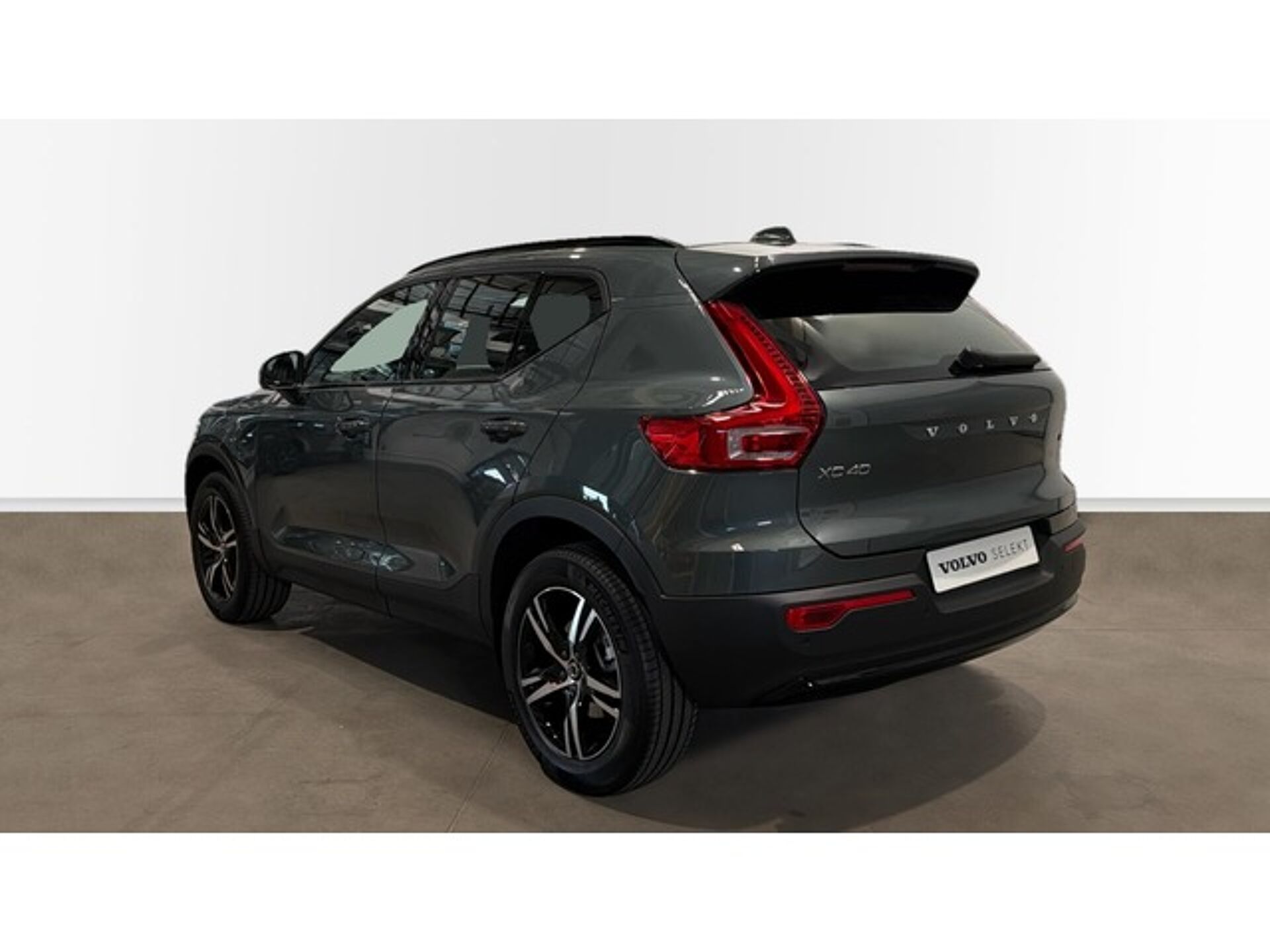 Imagen 2 de VOLVO XC40
