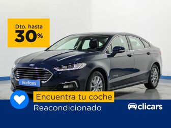 Imagen de FORD Mondeo Sedán 2.0 HEV Titanium