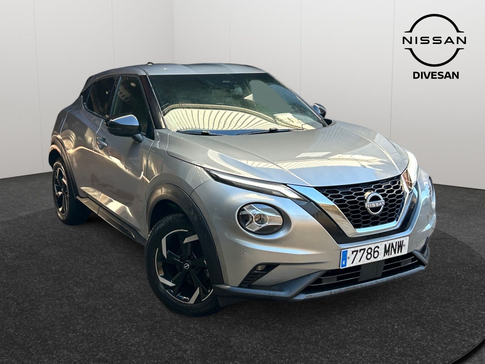 NISSAN Juke (1.0 DIG-T 84KW N-CONNECTA 5P) en Sevilla
