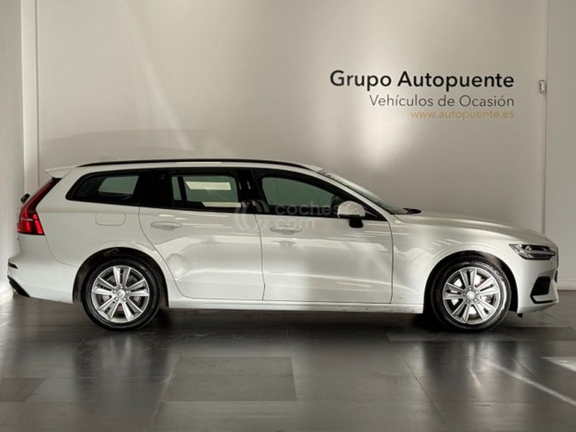 Foto del VOLVO V60 B4 Momentum Aut.
