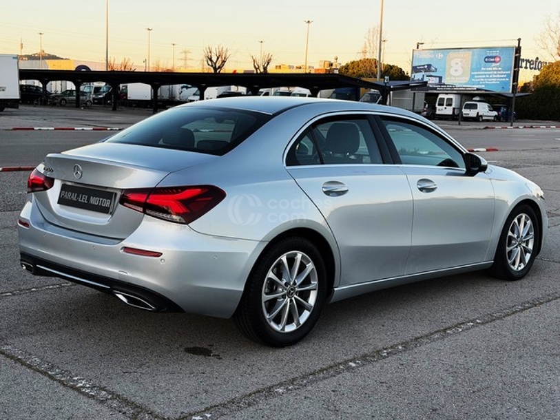 Foto del MERCEDES Clase A A 200 Sedán 7G-DCT